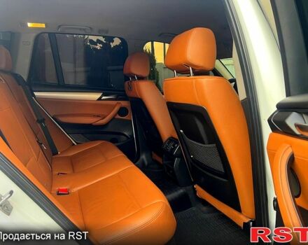 Белый БМВ Х3, объемом двигателя 2 л и пробегом 280 тыс. км за 15000 $, фото 3 на Automoto.ua