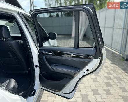 Білий БМВ Х3, об'ємом двигуна 2 л та пробігом 251 тис. км за 16900 $, фото 45 на Automoto.ua
