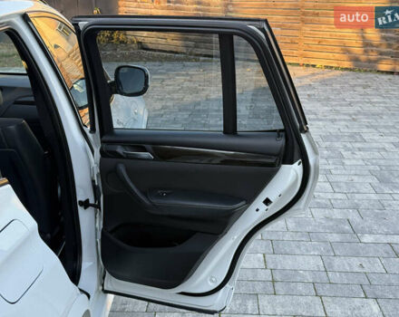 Белый БМВ Х3, объемом двигателя 2 л и пробегом 308 тыс. км за 15000 $, фото 30 на Automoto.ua