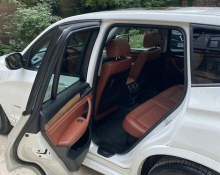 Белый БМВ Х3, объемом двигателя 3 л и пробегом 156 тыс. км за 17000 $, фото 22 на Automoto.ua