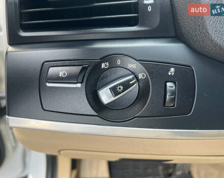 Белый БМВ Х3, объемом двигателя 2 л и пробегом 166 тыс. км за 13200 $, фото 16 на Automoto.ua