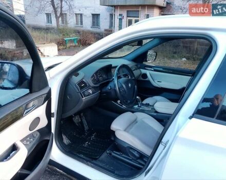 Белый БМВ Х3, объемом двигателя 2 л и пробегом 258 тыс. км за 11800 $, фото 7 на Automoto.ua