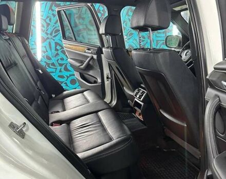 Белый БМВ Х3, объемом двигателя 2 л и пробегом 230 тыс. км за 12800 $, фото 7 на Automoto.ua