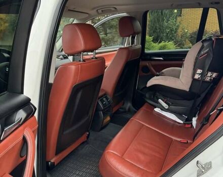 Белый БМВ Х3, объемом двигателя 2 л и пробегом 111 тыс. км за 15400 $, фото 6 на Automoto.ua