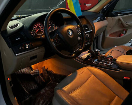 Белый БМВ Х3, объемом двигателя 2 л и пробегом 290 тыс. км за 10500 $, фото 11 на Automoto.ua