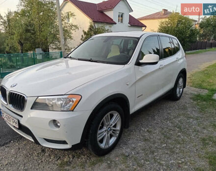 Белый БМВ Х3, объемом двигателя 2 л и пробегом 294 тыс. км за 10500 $, фото 1 на Automoto.ua