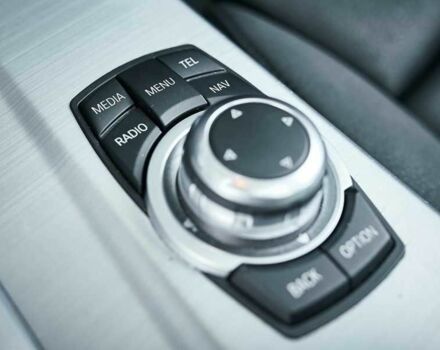 Белый БМВ Х3, объемом двигателя 2 л и пробегом 235 тыс. км за 17000 $, фото 23 на Automoto.ua