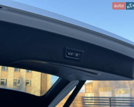 Белый БМВ Х3, объемом двигателя 2 л и пробегом 308 тыс. км за 15000 $, фото 23 на Automoto.ua