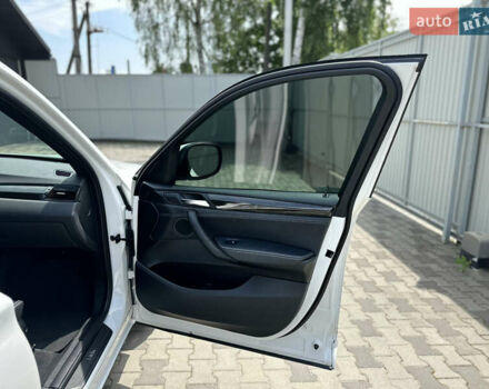 Білий БМВ Х3, об'ємом двигуна 2 л та пробігом 251 тис. км за 16900 $, фото 44 на Automoto.ua