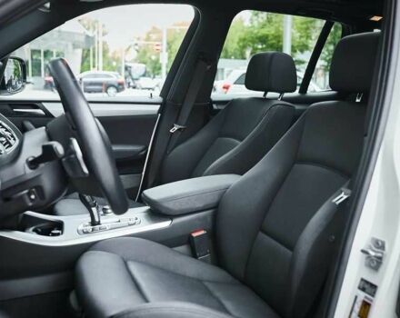Белый БМВ Х3, объемом двигателя 2 л и пробегом 235 тыс. км за 17000 $, фото 7 на Automoto.ua