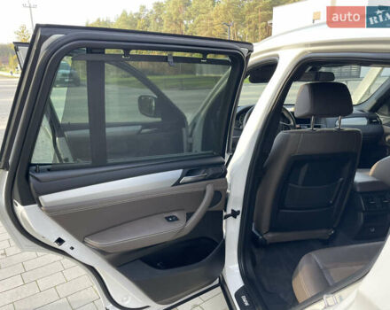 Білий БМВ Х3, об'ємом двигуна 2 л та пробігом 177 тис. км за 13700 $, фото 13 на Automoto.ua