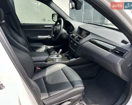 Білий БМВ Х3, об'ємом двигуна 2 л та пробігом 251 тис. км за 16900 $, фото 28 на Automoto.ua