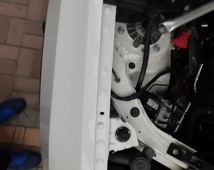 Білий БМВ Х3, об'ємом двигуна 2 л та пробігом 114 тис. км за 16500 $, фото 25 на Automoto.ua