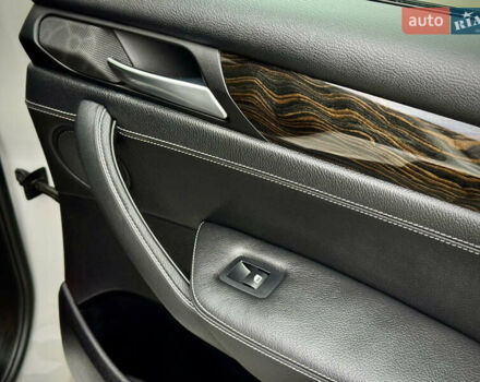 Белый БМВ Х3, объемом двигателя 2 л и пробегом 190 тыс. км за 13200 $, фото 30 на Automoto.ua