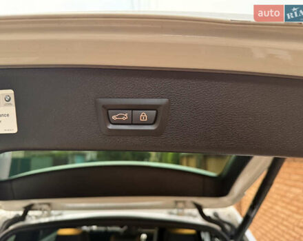 Білий БМВ Х3, об'ємом двигуна 2.98 л та пробігом 132 тис. км за 17500 $, фото 31 на Automoto.ua