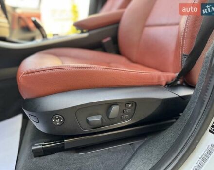 Білий БМВ Х3, об'ємом двигуна 2 л та пробігом 181 тис. км за 12950 $, фото 80 на Automoto.ua