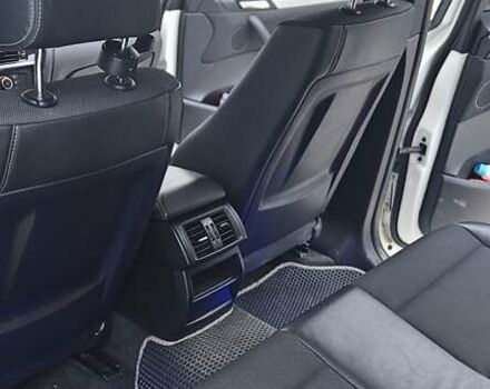 Білий БМВ Х3, об'ємом двигуна 2 л та пробігом 230 тис. км за 16500 $, фото 21 на Automoto.ua