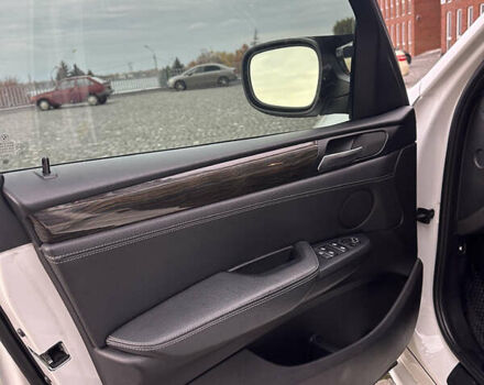 Білий БМВ Х3, об'ємом двигуна 2 л та пробігом 155 тис. км за 12850 $, фото 16 на Automoto.ua