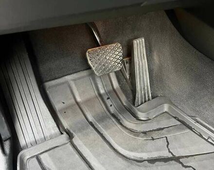 Белый БМВ Х3, объемом двигателя 2 л и пробегом 220 тыс. км за 13600 $, фото 16 на Automoto.ua