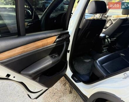 Белый БМВ Х3, объемом двигателя 2 л и пробегом 282 тыс. км за 12500 $, фото 27 на Automoto.ua