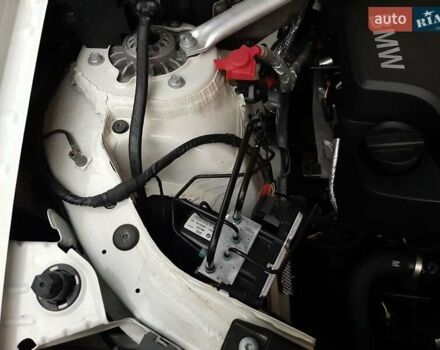 Білий БМВ Х3, об'ємом двигуна 2 л та пробігом 114 тис. км за 16500 $, фото 34 на Automoto.ua