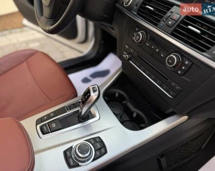Білий БМВ Х3, об'ємом двигуна 2 л та пробігом 181 тис. км за 12950 $, фото 93 на Automoto.ua