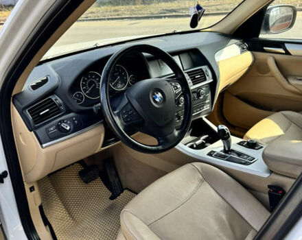Білий БМВ Х3, об'ємом двигуна 2 л та пробігом 184 тис. км за 13500 $, фото 7 на Automoto.ua