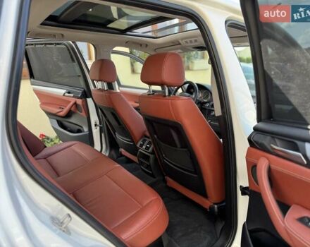 Білий БМВ Х3, об'ємом двигуна 2 л та пробігом 181 тис. км за 12950 $, фото 2 на Automoto.ua