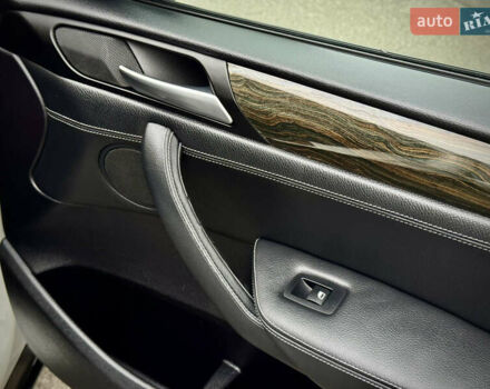 Белый БМВ Х3, объемом двигателя 2 л и пробегом 190 тыс. км за 13200 $, фото 33 на Automoto.ua