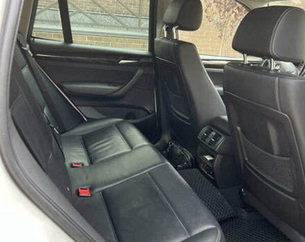 Білий БМВ Х3, об'ємом двигуна 2 л та пробігом 130 тис. км за 15700 $, фото 6 на Automoto.ua