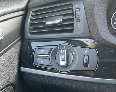 Білий БМВ Х3, об'ємом двигуна 2 л та пробігом 188 тис. км за 19800 $, фото 14 на Automoto.ua