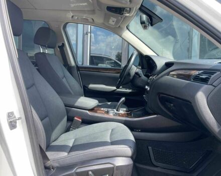 Білий БМВ Х3, об'ємом двигуна 2 л та пробігом 210 тис. км за 12000 $, фото 16 на Automoto.ua