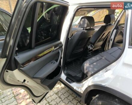 Белый БМВ Х3, объемом двигателя 2 л и пробегом 253 тыс. км за 15500 $, фото 10 на Automoto.ua