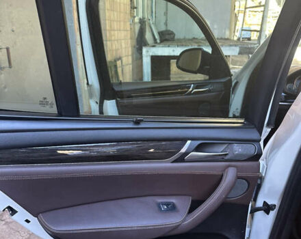 Білий БМВ Х3, об'ємом двигуна 2 л та пробігом 160 тис. км за 21500 $, фото 15 на Automoto.ua