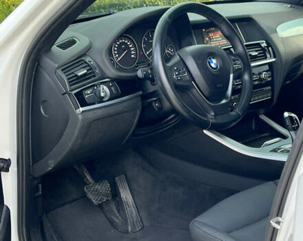 Білий БМВ Х3, об'ємом двигуна 2 л та пробігом 234 тис. км за 18500 $, фото 19 на Automoto.ua