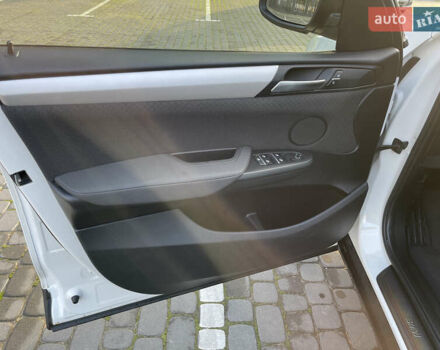 Білий БМВ Х3, об'ємом двигуна 2 л та пробігом 188 тис. км за 19800 $, фото 9 на Automoto.ua