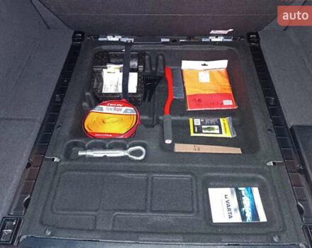 Белый БМВ Х3, объемом двигателя 2 л и пробегом 212 тыс. км за 17900 $, фото 7 на Automoto.ua