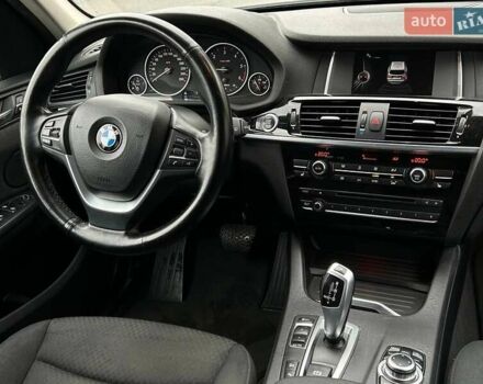 Білий БМВ Х3, об'ємом двигуна 2 л та пробігом 274 тис. км за 17999 $, фото 26 на Automoto.ua