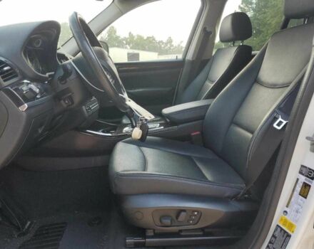 Білий БМВ Х3, об'ємом двигуна 2 л та пробігом 157 тис. км за 1750 $, фото 6 на Automoto.ua
