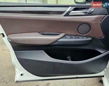 Білий БМВ Х3, об'ємом двигуна 2 л та пробігом 151 тис. км за 19999 $, фото 21 на Automoto.ua