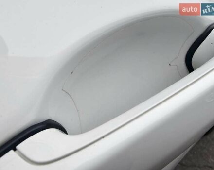 Білий БМВ Х3, об'ємом двигуна 2 л та пробігом 151 тис. км за 19999 $, фото 15 на Automoto.ua