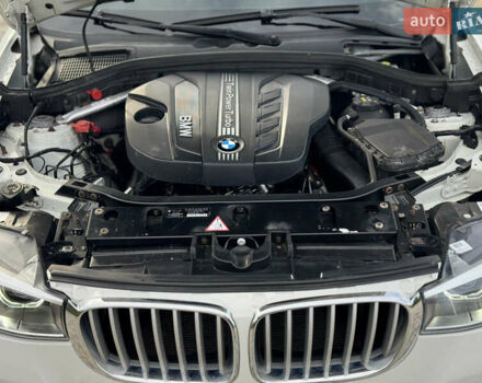 Білий БМВ Х3, об'ємом двигуна 2 л та пробігом 234 тис. км за 18500 $, фото 12 на Automoto.ua