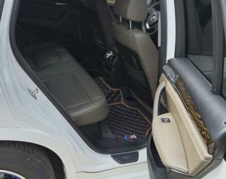 Білий БМВ Х3, об'ємом двигуна 3 л та пробігом 127 тис. км за 19000 $, фото 19 на Automoto.ua