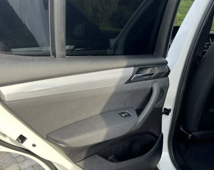 Білий БМВ Х3, об'ємом двигуна 2 л та пробігом 234 тис. км за 18500 $, фото 21 на Automoto.ua