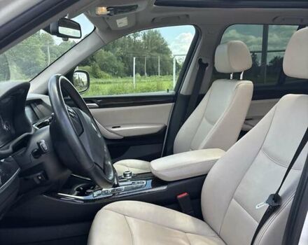 Белый БМВ Х3, объемом двигателя 2 л и пробегом 179 тыс. км за 14300 $, фото 12 на Automoto.ua