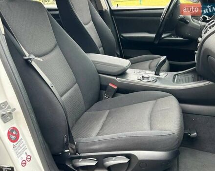 Білий БМВ Х3, об'ємом двигуна 2 л та пробігом 274 тис. км за 17999 $, фото 11 на Automoto.ua