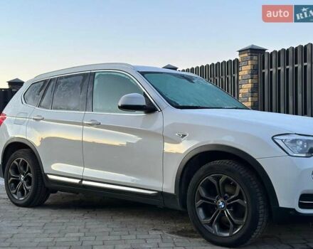 Белый БМВ Х3, объемом двигателя 2 л и пробегом 214 тыс. км за 19599 $, фото 3 на Automoto.ua