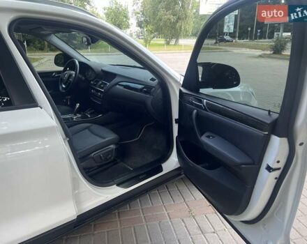 Білий БМВ Х3, об'ємом двигуна 2 л та пробігом 181 тис. км за 19200 $, фото 1 на Automoto.ua