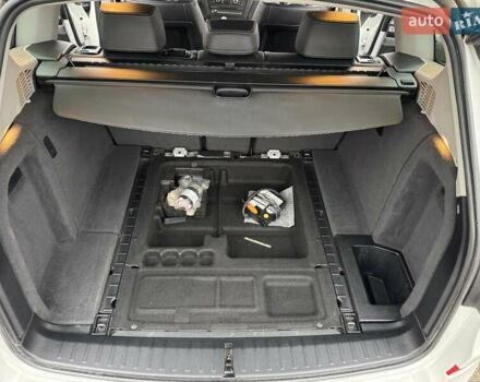Білий БМВ Х3, об'ємом двигуна 2 л та пробігом 267 тис. км за 14250 $, фото 23 на Automoto.ua