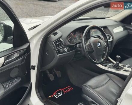 Білий БМВ Х3, об'ємом двигуна 2 л та пробігом 267 тис. км за 14250 $, фото 14 на Automoto.ua